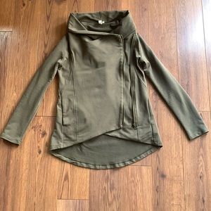 Side zip sweatshirt